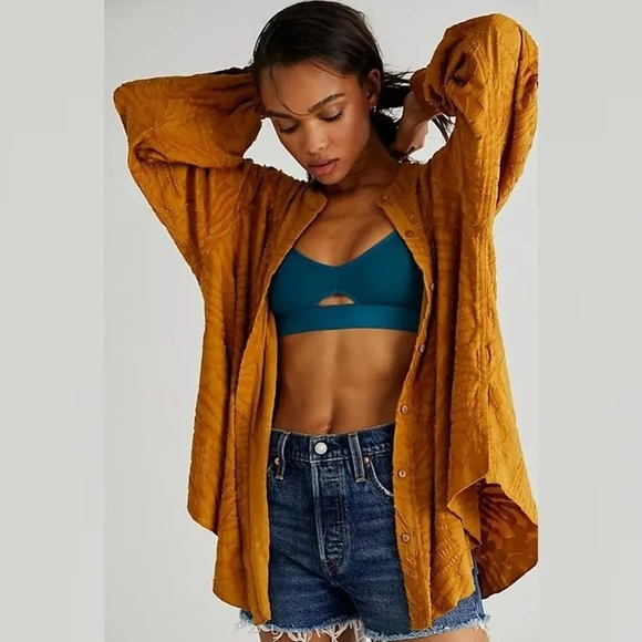 Free People Tops - ❤️Free People Can't Stop Dreaming Tunic Top